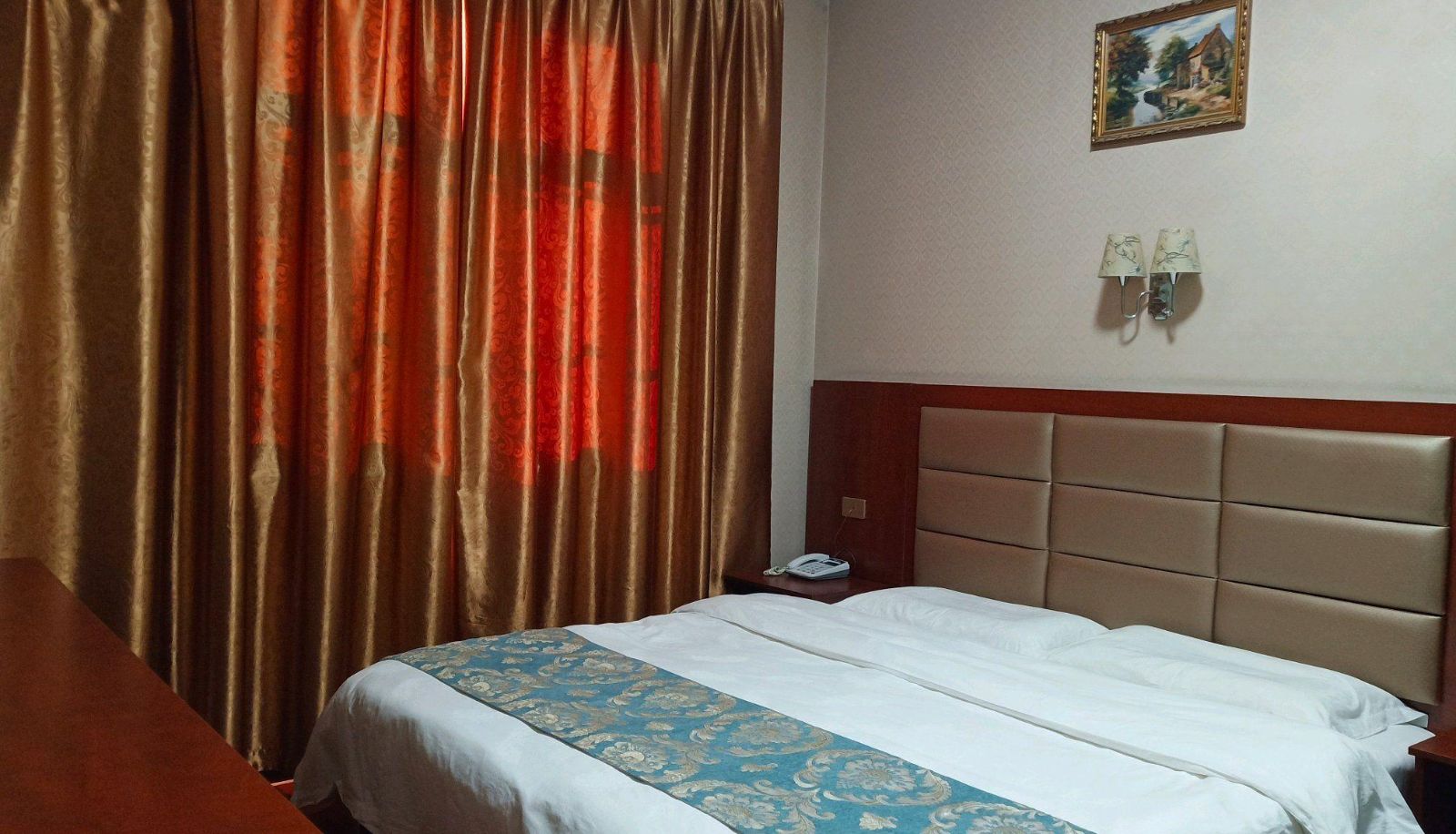 Camera business - Weishuiyuan Hotel