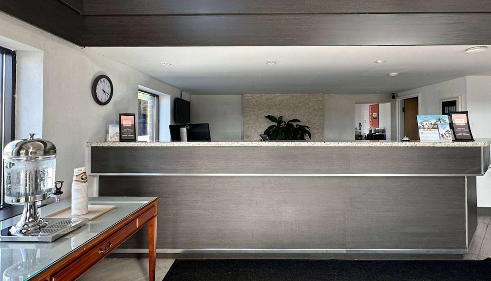 Salón - Travelodge by Wyndham Welland