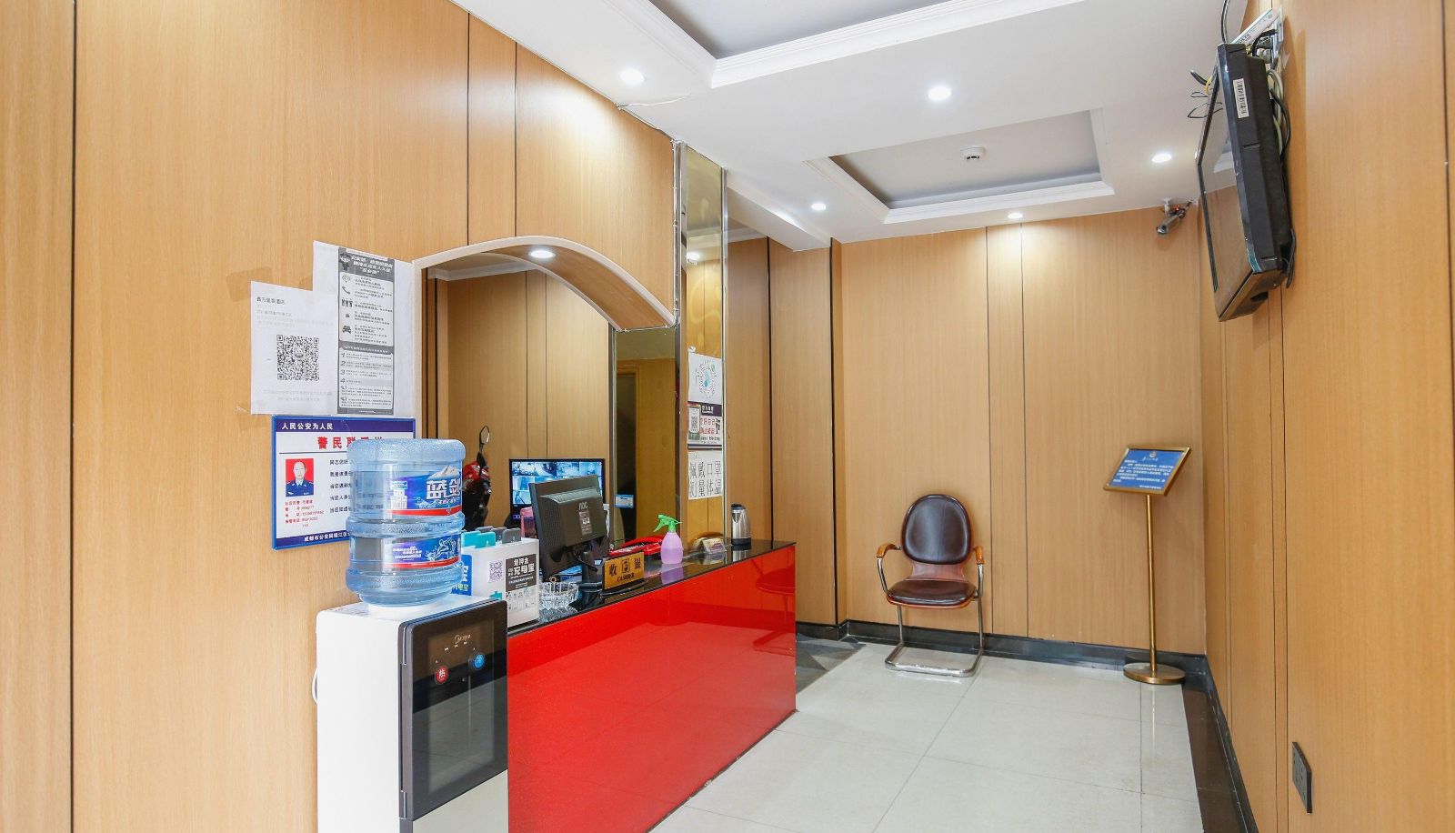 Buitenruimte van het hotel - Xinwanlike Hotel (Liuli Branch)