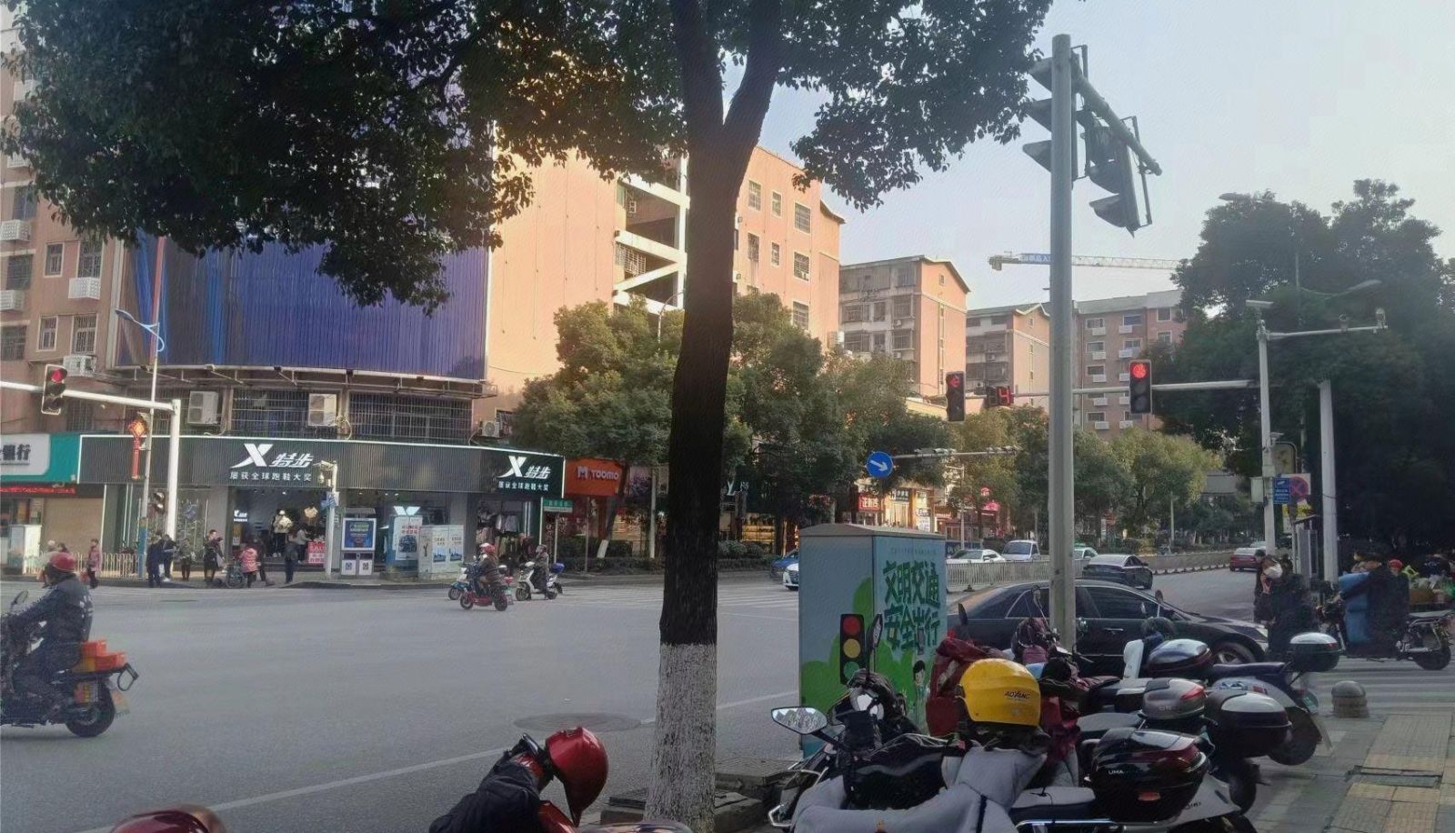 Hotel outdoor area - Xianghua Hotel