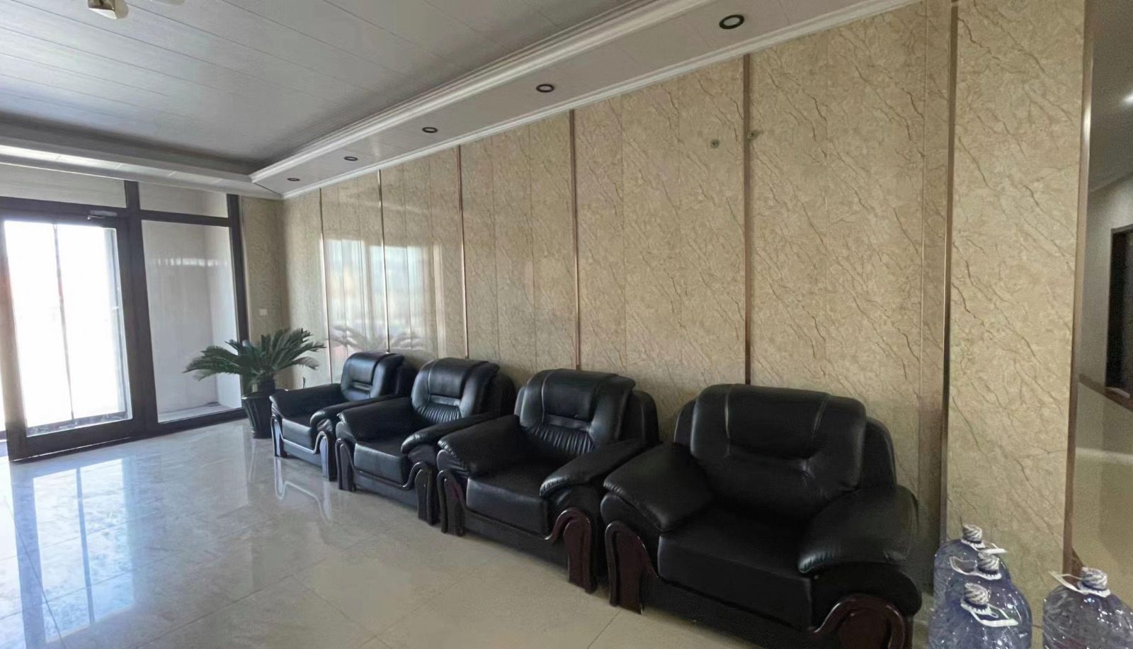 Area esterna dell'hotel - Aohai Bay Business Hotel (Shandong University City Branch)