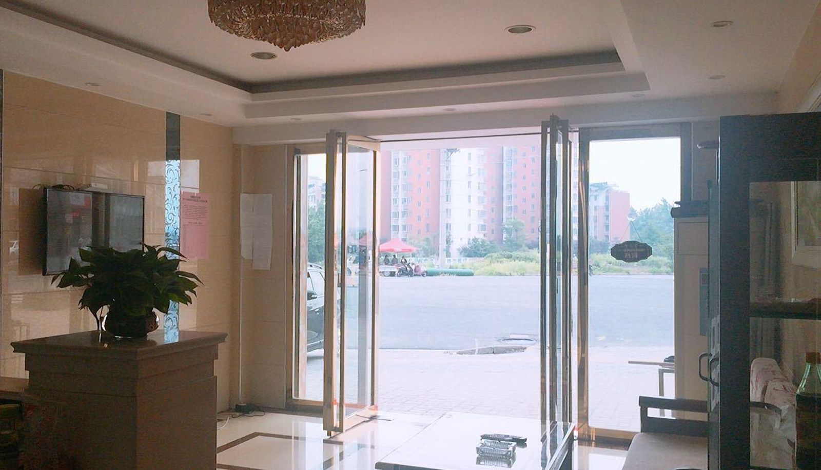 Hotel outdoor area - Qingyun Hotel
