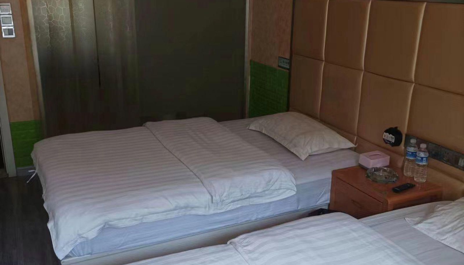 Zimmer - Romantic Full House Hotel (formerly Chunguang Xiaocheng Hotel)