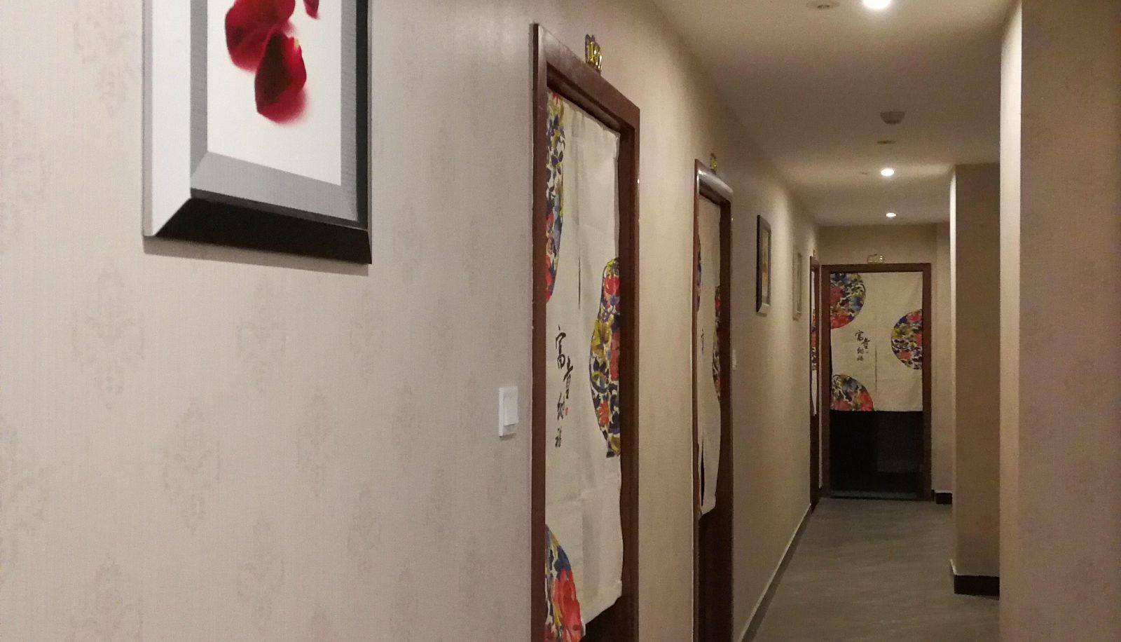 Zewnętrzna część hotelu - Lilong Hotel (Longquanyi Subway Station Store)