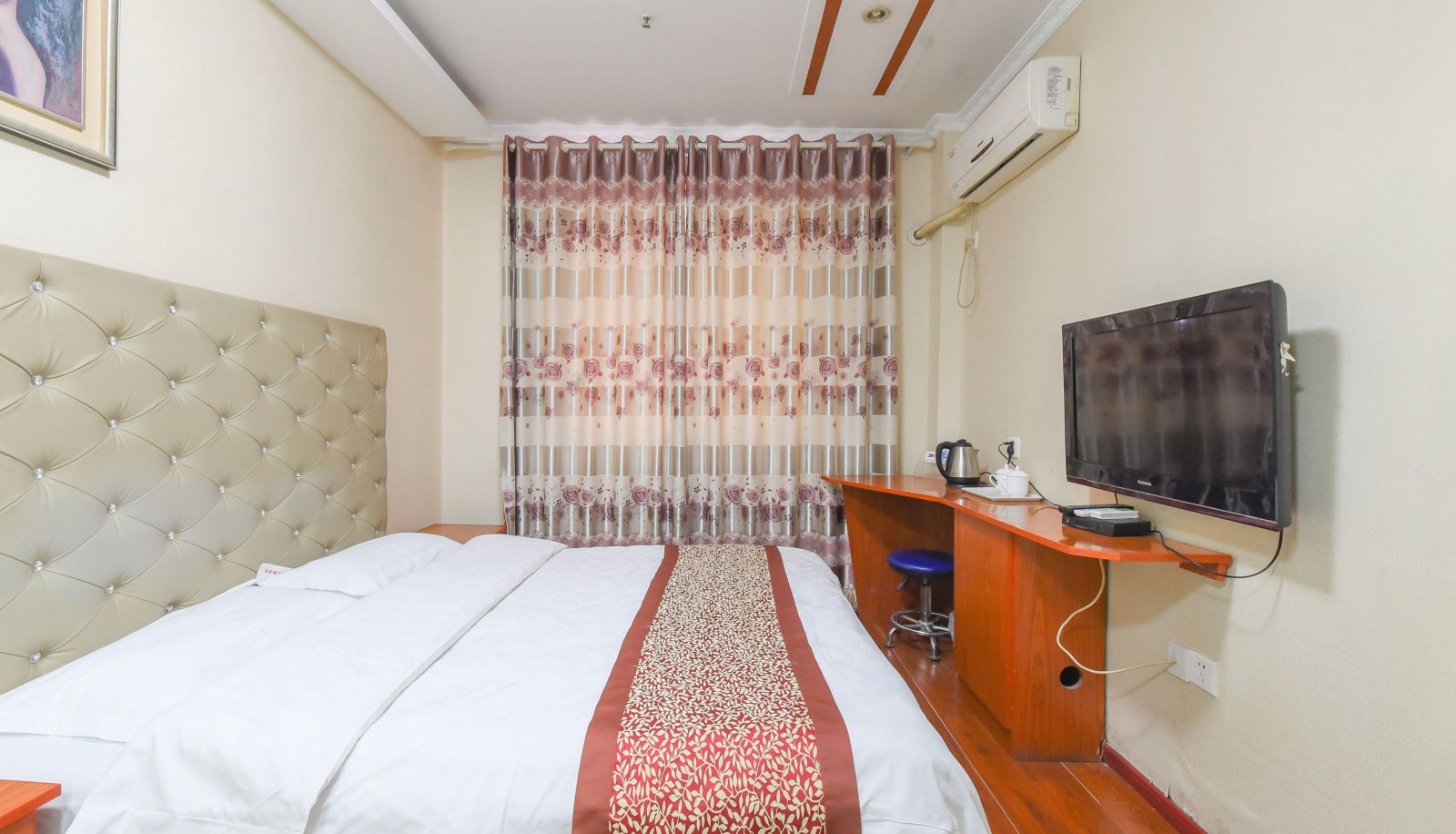 Camera business - Xuanya Hotel