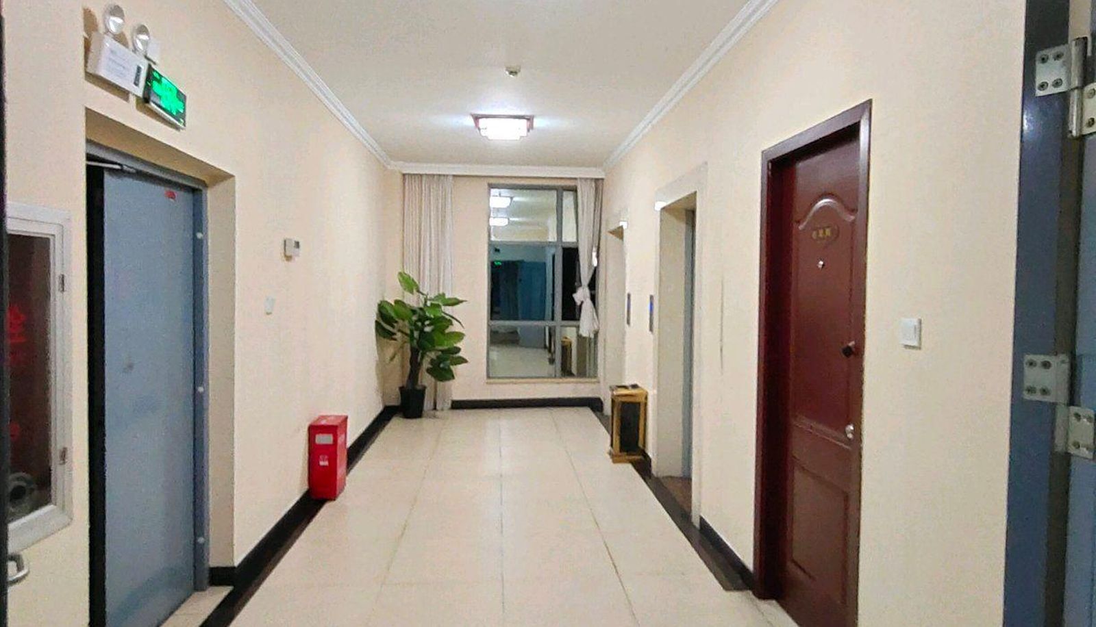 Xiyuan Hotel (Hongjiang Ancient Mall Store)
