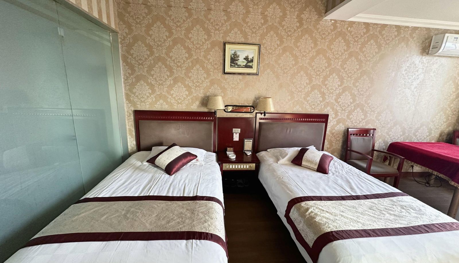 Zimmer - Mianchi Golden Rose Hotel