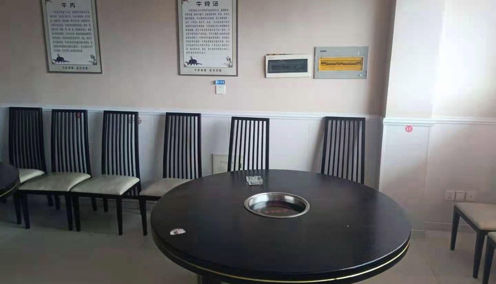 Hotel outdoor area - Red Sun Hotel