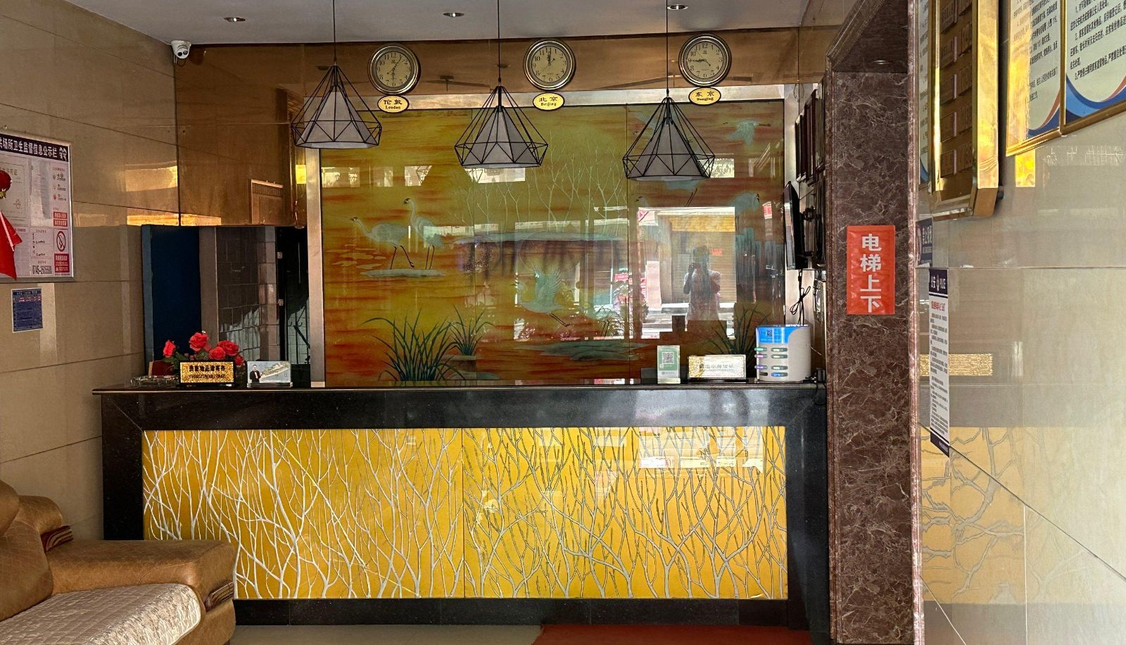 Yingchun Hotel (Jiangjun South Road Branch)