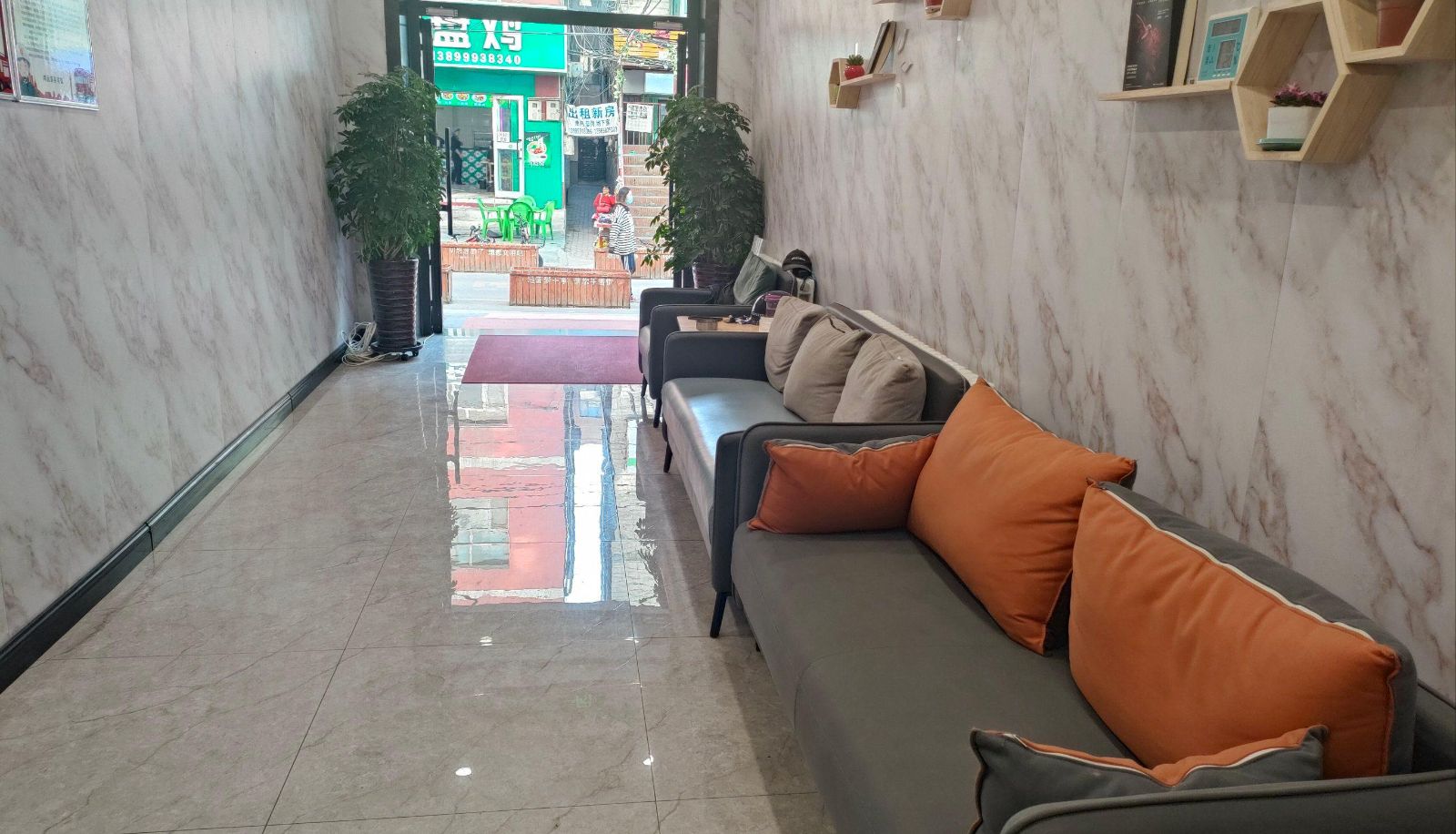 Hotel outdoor area - Hongyun Business Hotel