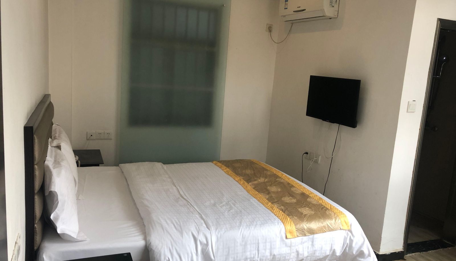 Kamer - Ltd Wuhan Greentai Hotel Management Co.