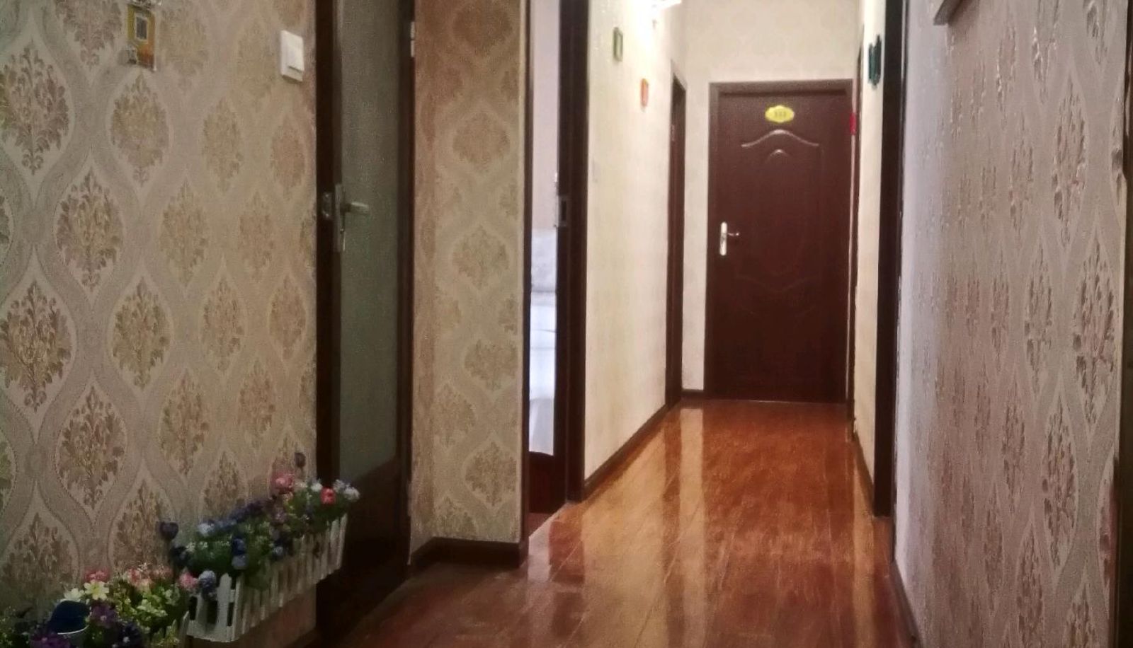 Zewnętrzna część hotelu - Rongxin Family Accommodation (Chengdu East Station Store)
