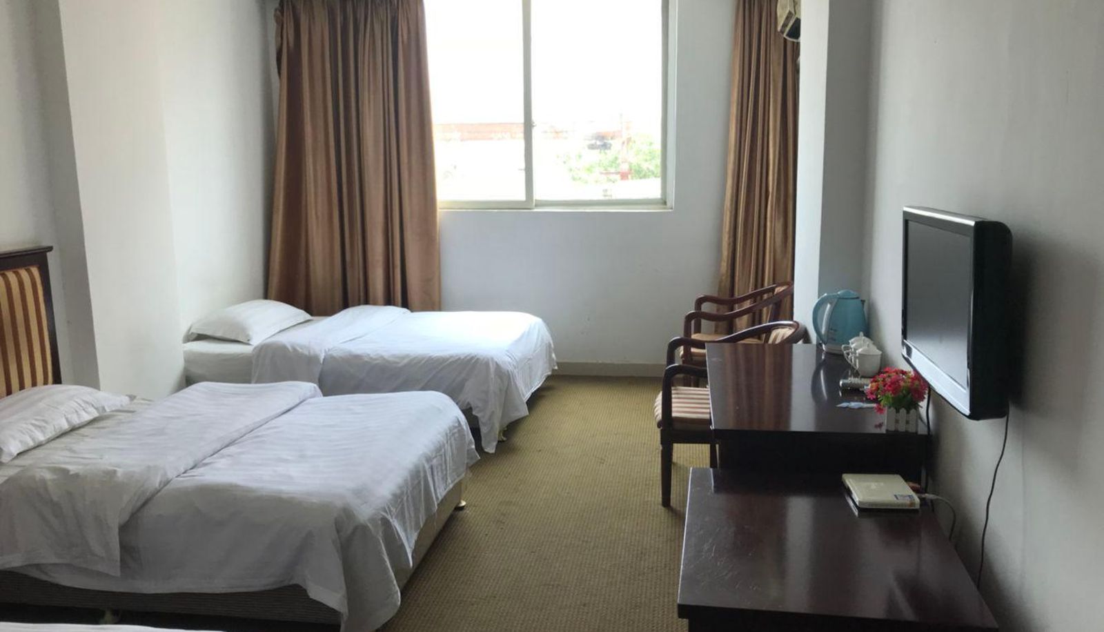 Camera - Shaoling Business Hotel