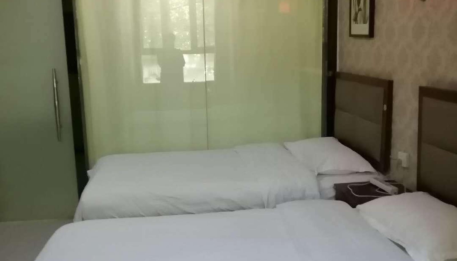 Camera business - Yuhong Hotel (Jiangou West Road Branch)