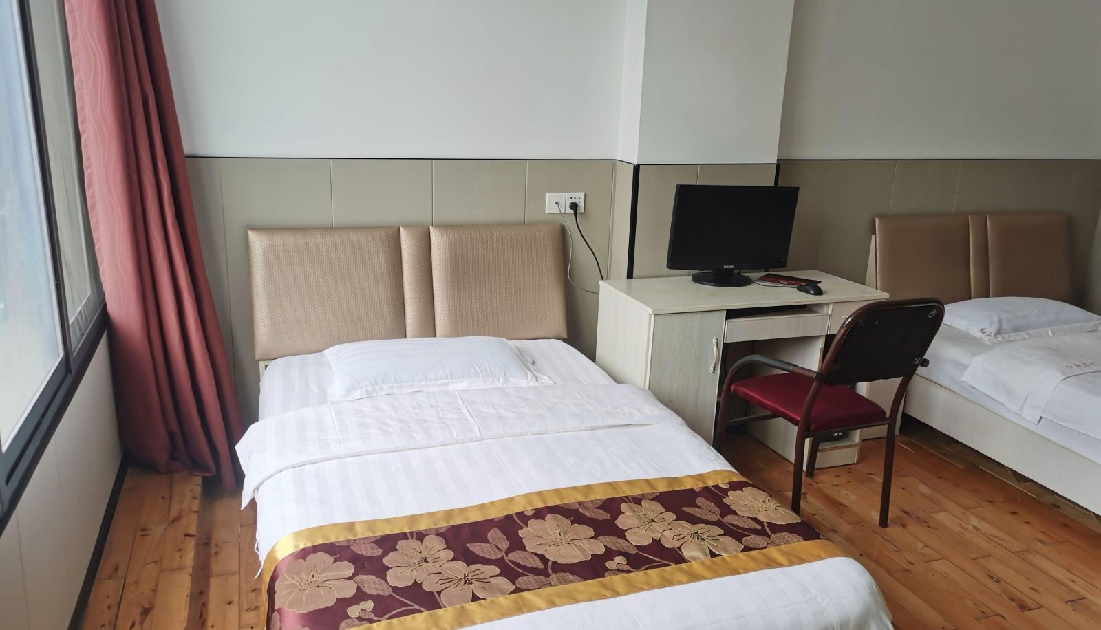 Business room - Honghe Business Hotel