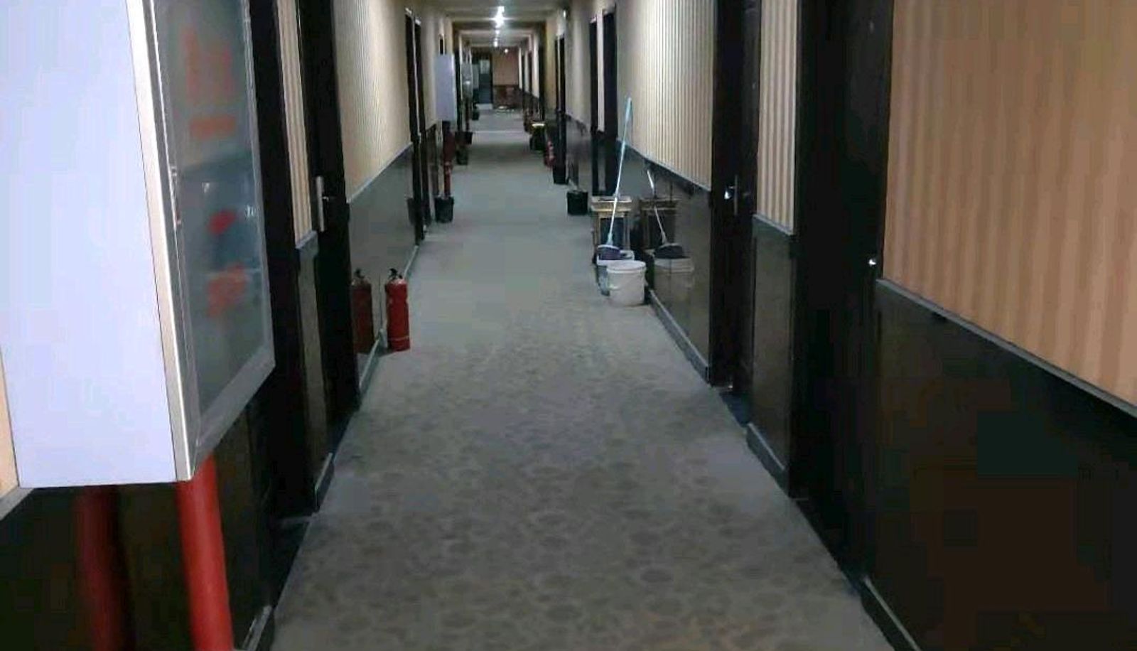 Buitenruimte van het hotel - Shunxin Business Hotel