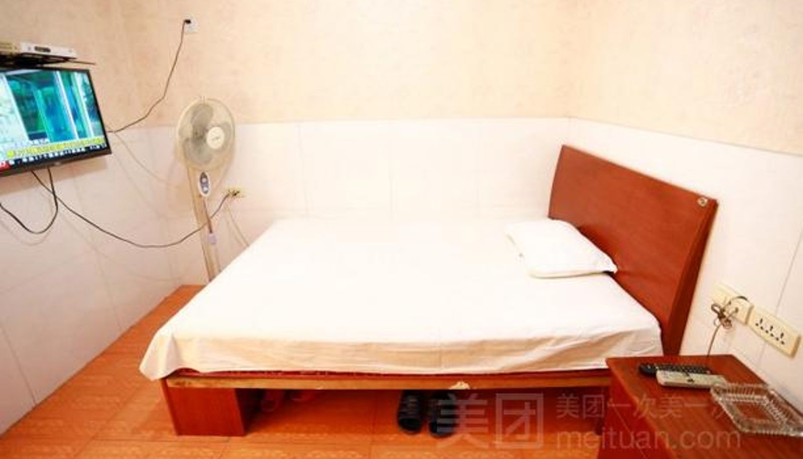Camera business - Tianqiang Hotel