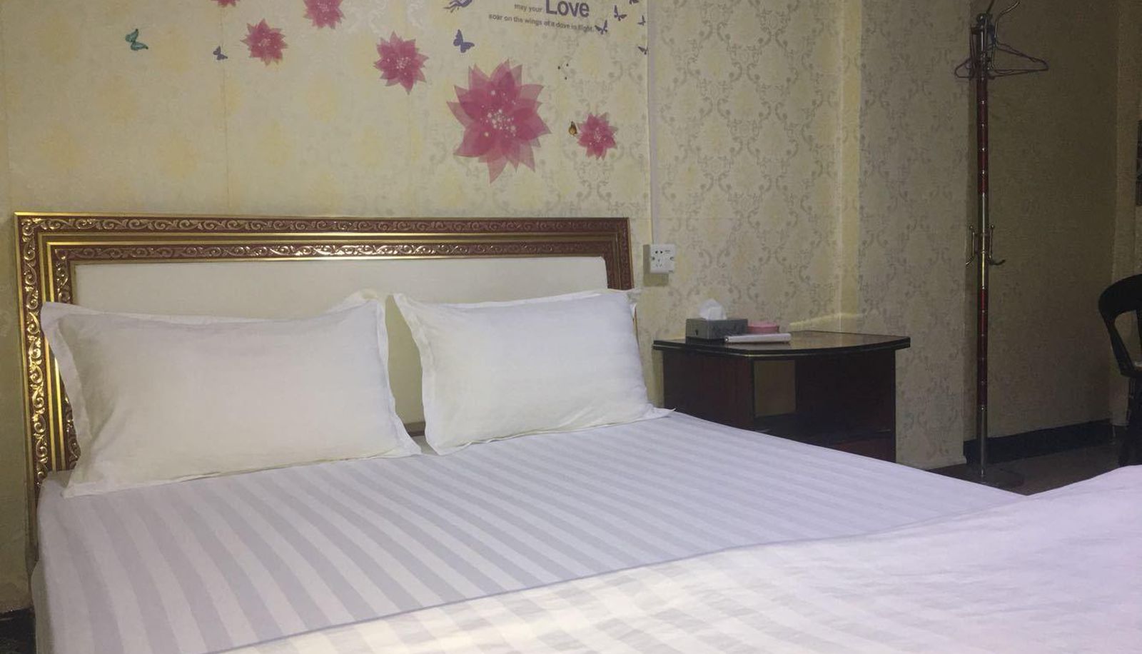 Kamer - Longxiang Accommodation (Shantou Small Park Store)