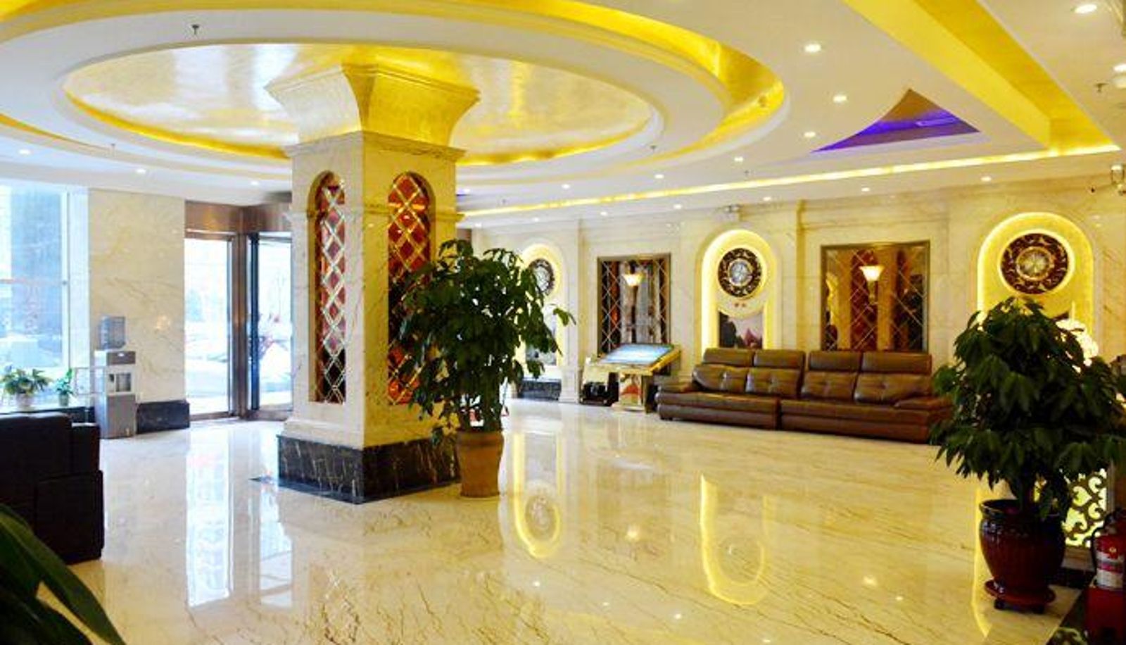 Area esterna dell'hotel - Yajiangyuan Hotel