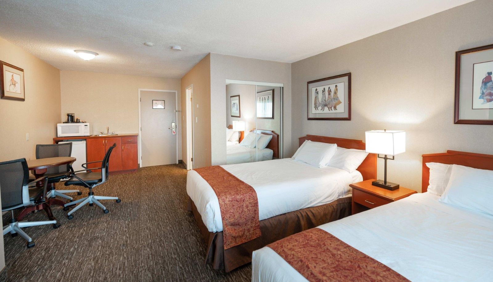 Zimmer - Anchor Inn & Suites BW Signature Collection
