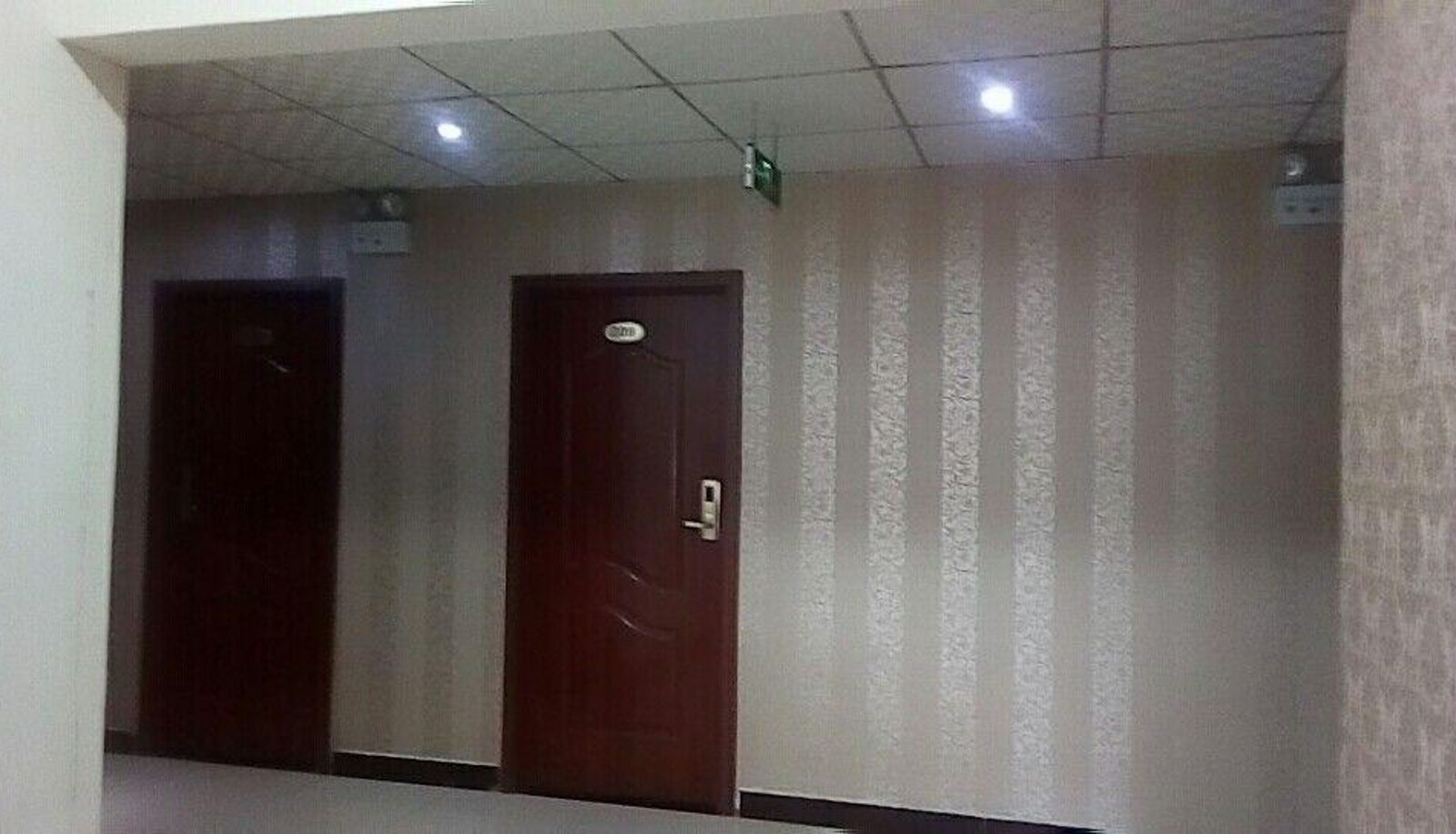 Zewnętrzna część hotelu - Qingquan Bathing and Accommodation Center