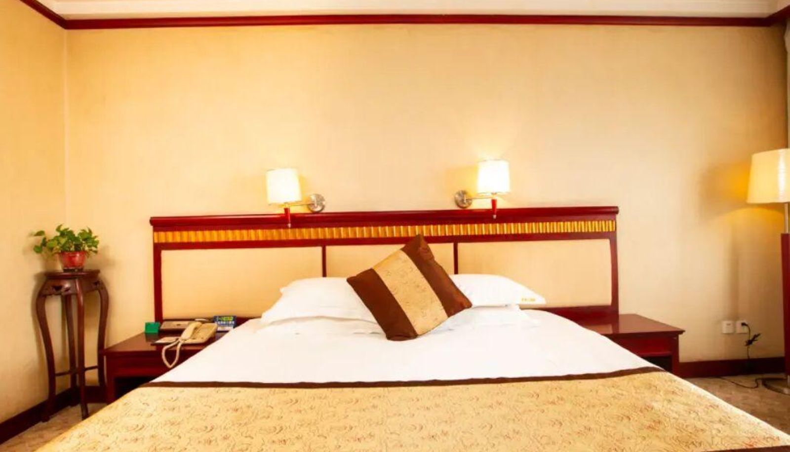 Camera - Zhengzhou Aerospace Business Hotel (Navigation Road Branch)