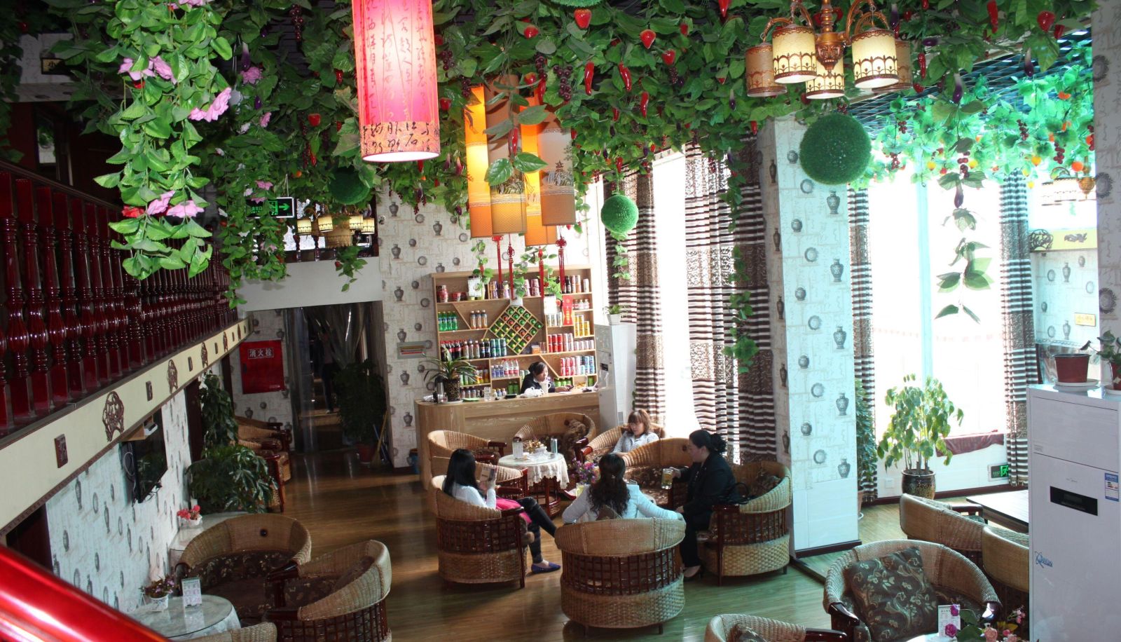 Langzhiyuan Business Hotel (Potala Palace Store)
