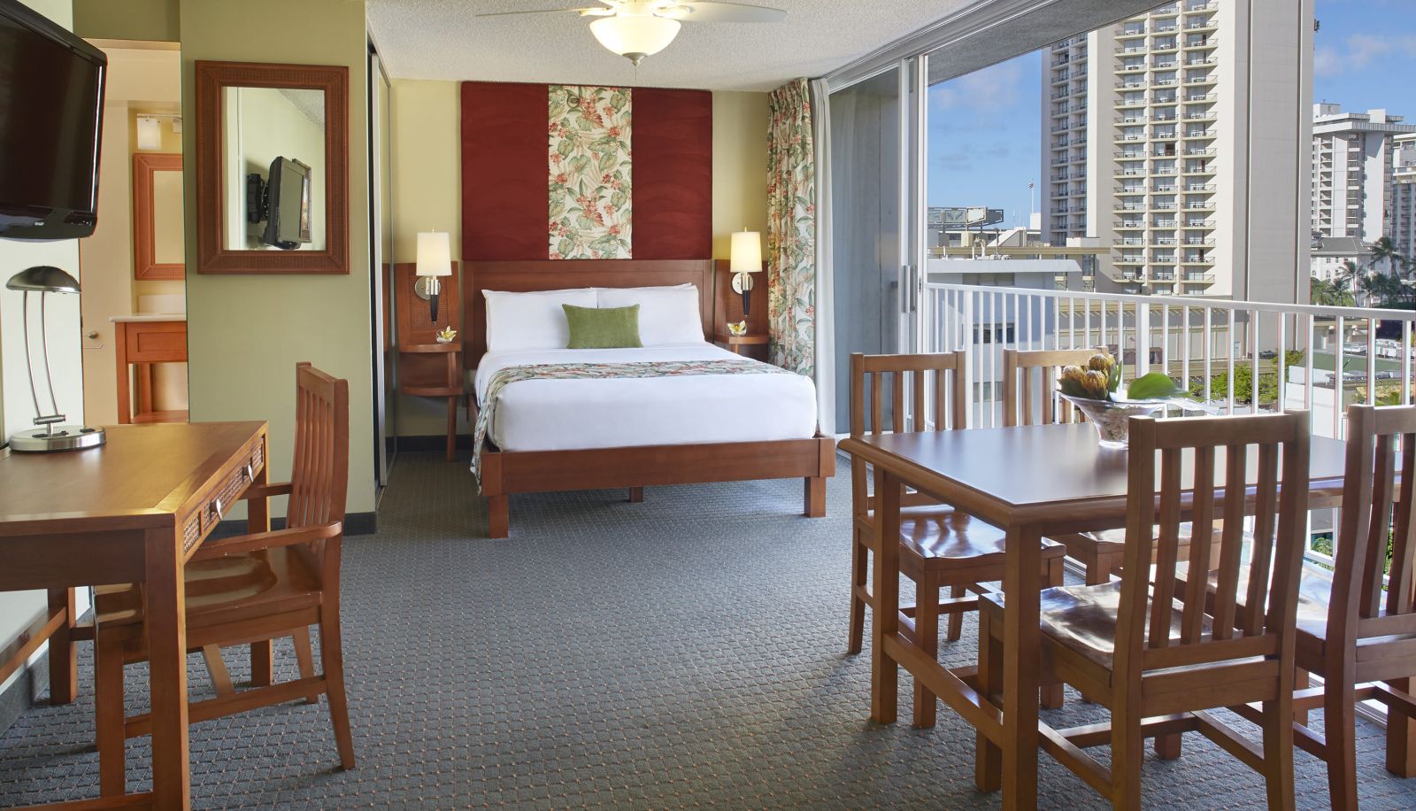 Kamer - Pacific Monarch Hotel