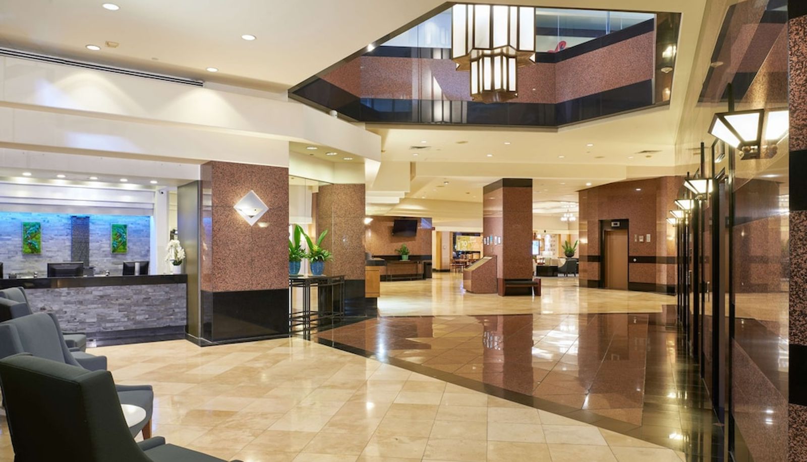 Reception - Aston at the Executive Centre Hotel