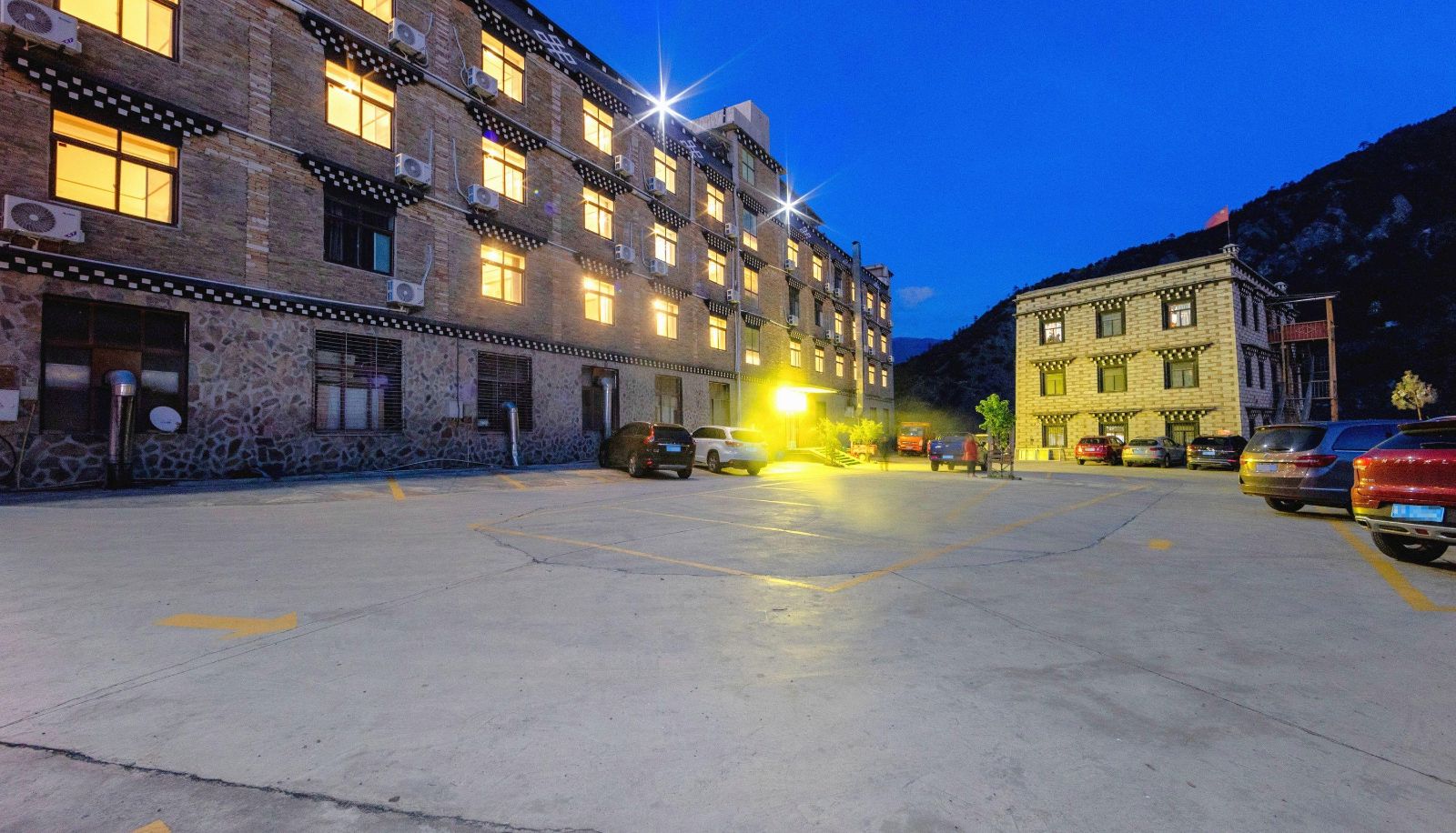 Extérieur de l'hôtel - Su-8 Hotel (Yading Scenic Area Store)