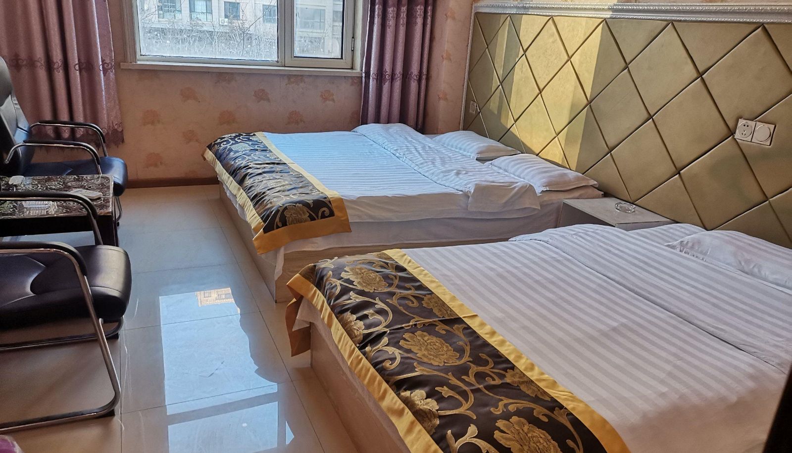 Family room - Elegant Guest House
