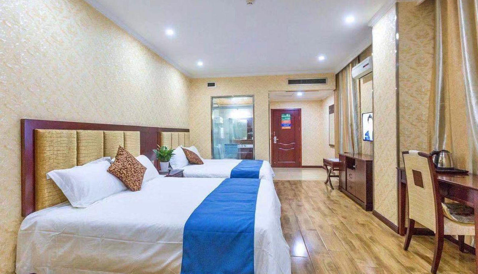 Business room - Shiyang Station Business Hotel