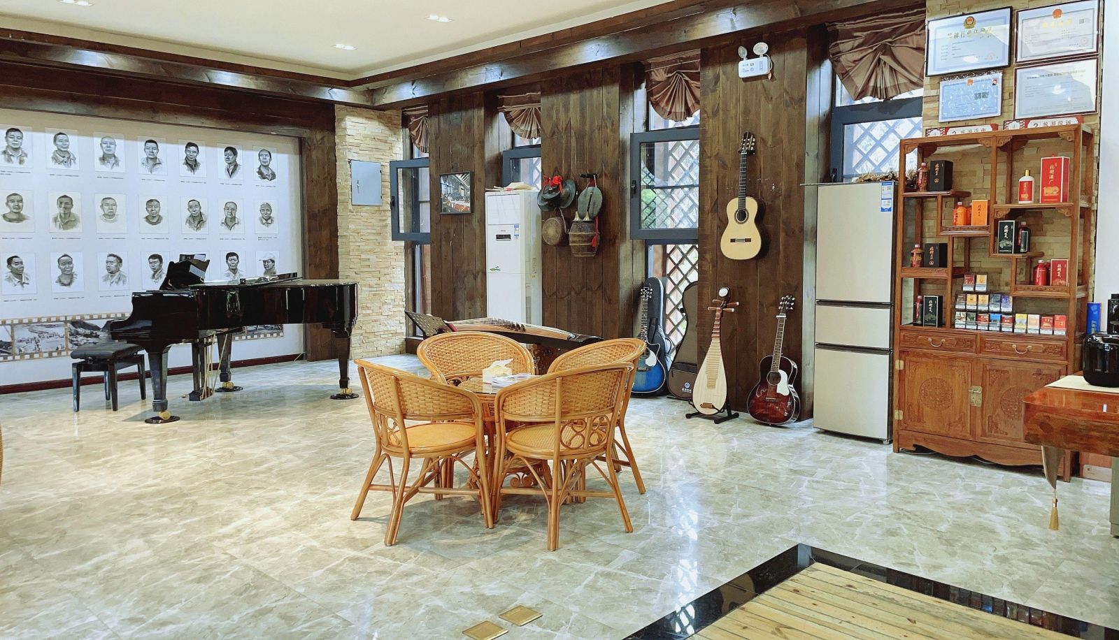 Hotel outdoor area - Maotai Station