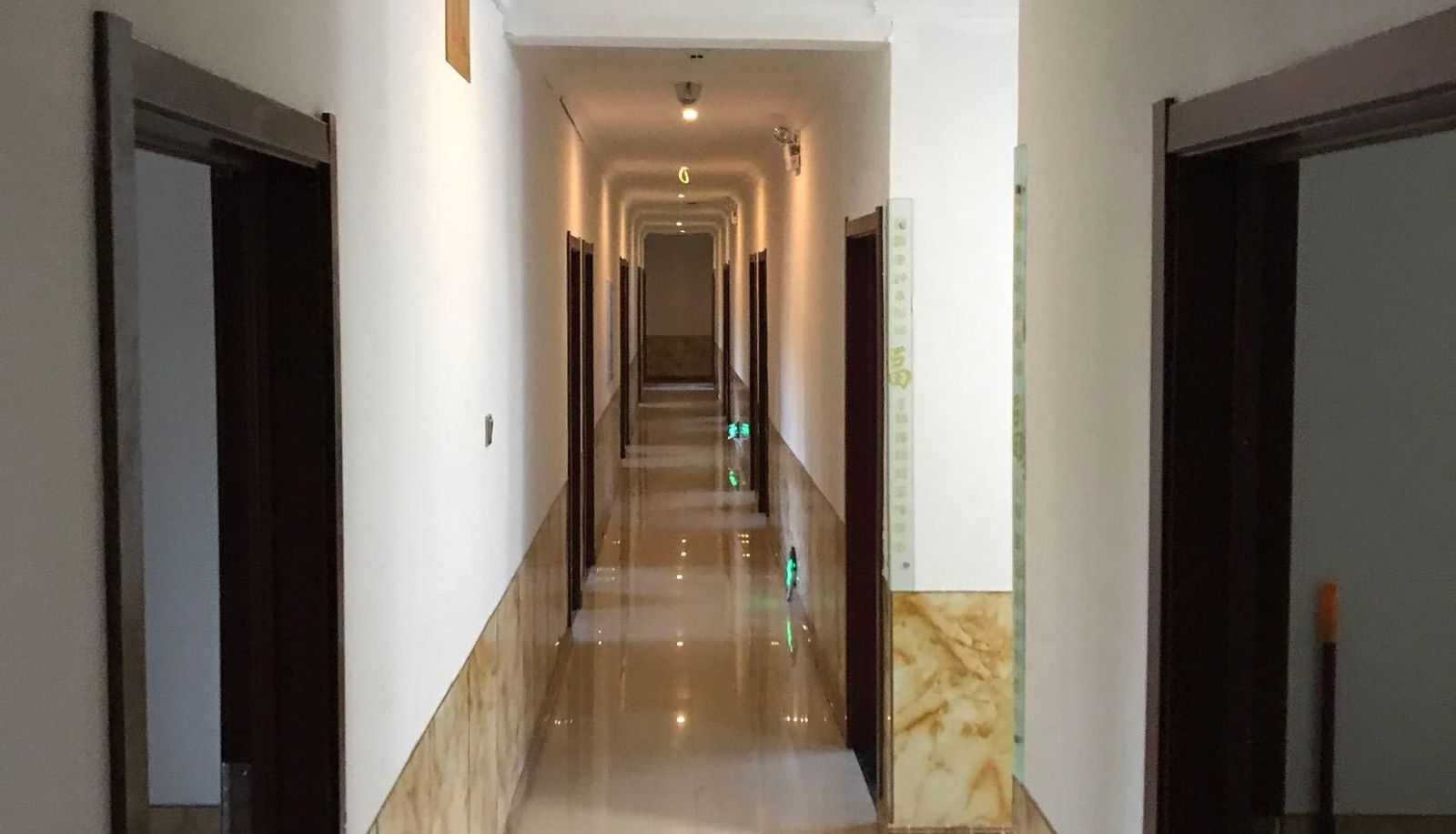 Zewnętrzna część hotelu - Xianghe Holiday Hotel