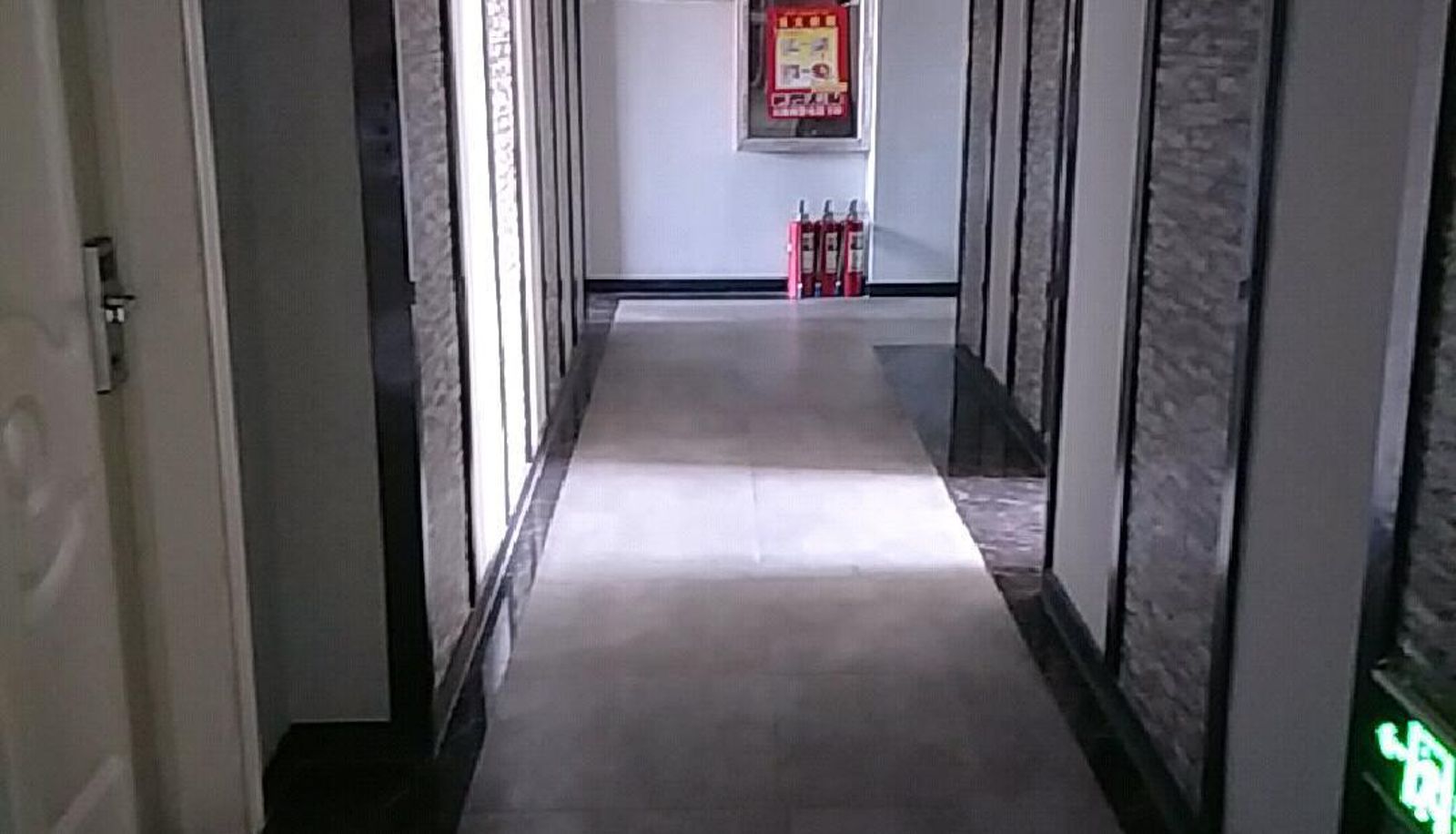 Buitenruimte van het hotel - Huancheng Yijia Exquisite Hotel