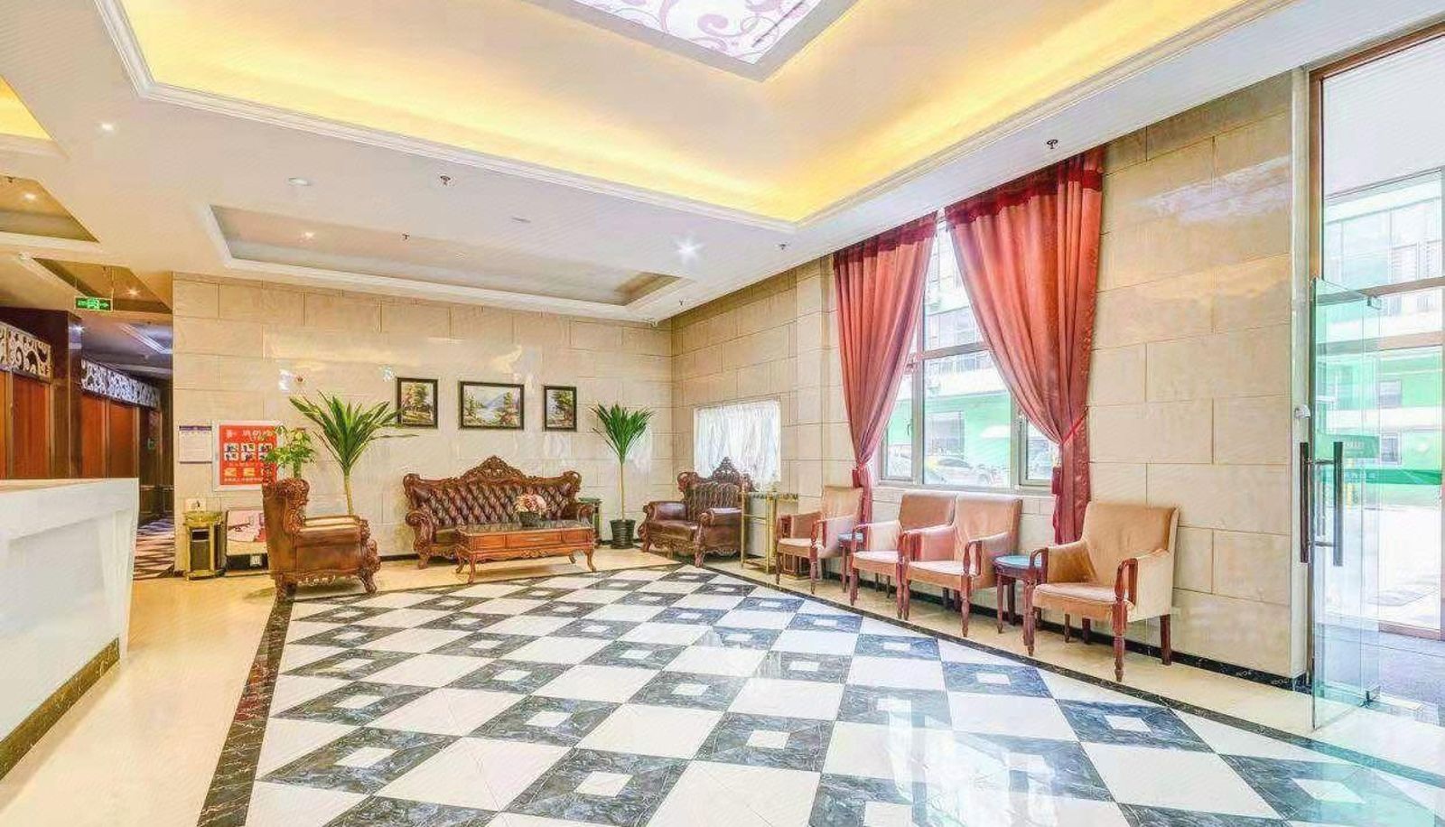 Area esterna dell'hotel - Yashang Business Hotel
