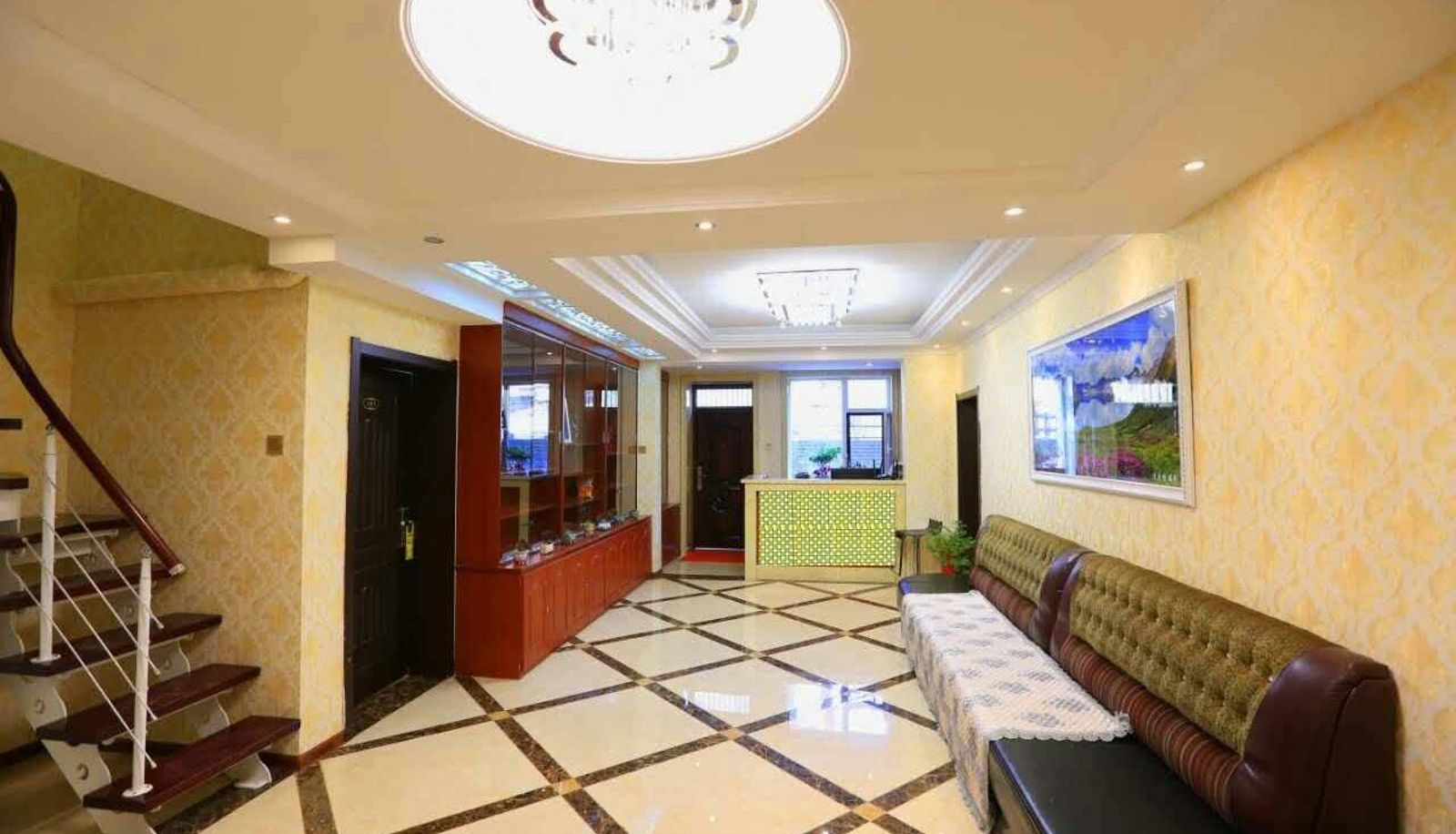 Extérieur de l'hôtel - Golden Diamond Hotel
