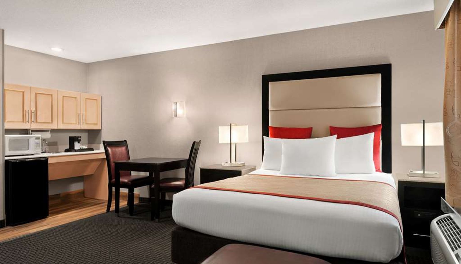 Room - Hawthorn Suites by Wyndham Lancaster