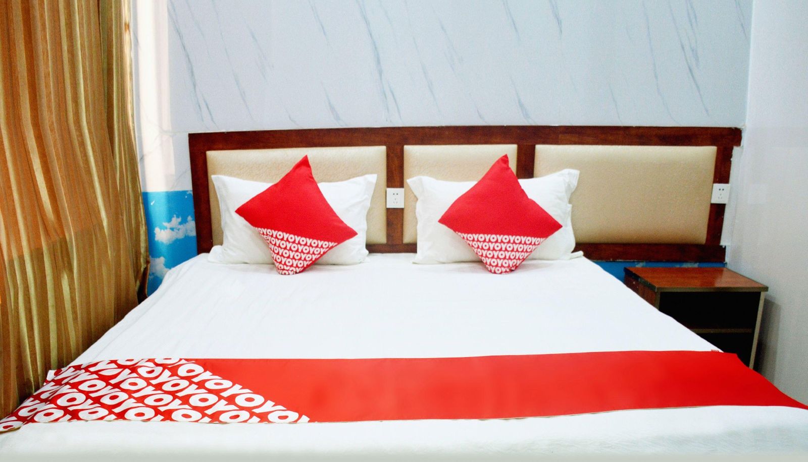Camera business - Yiyang Hotel