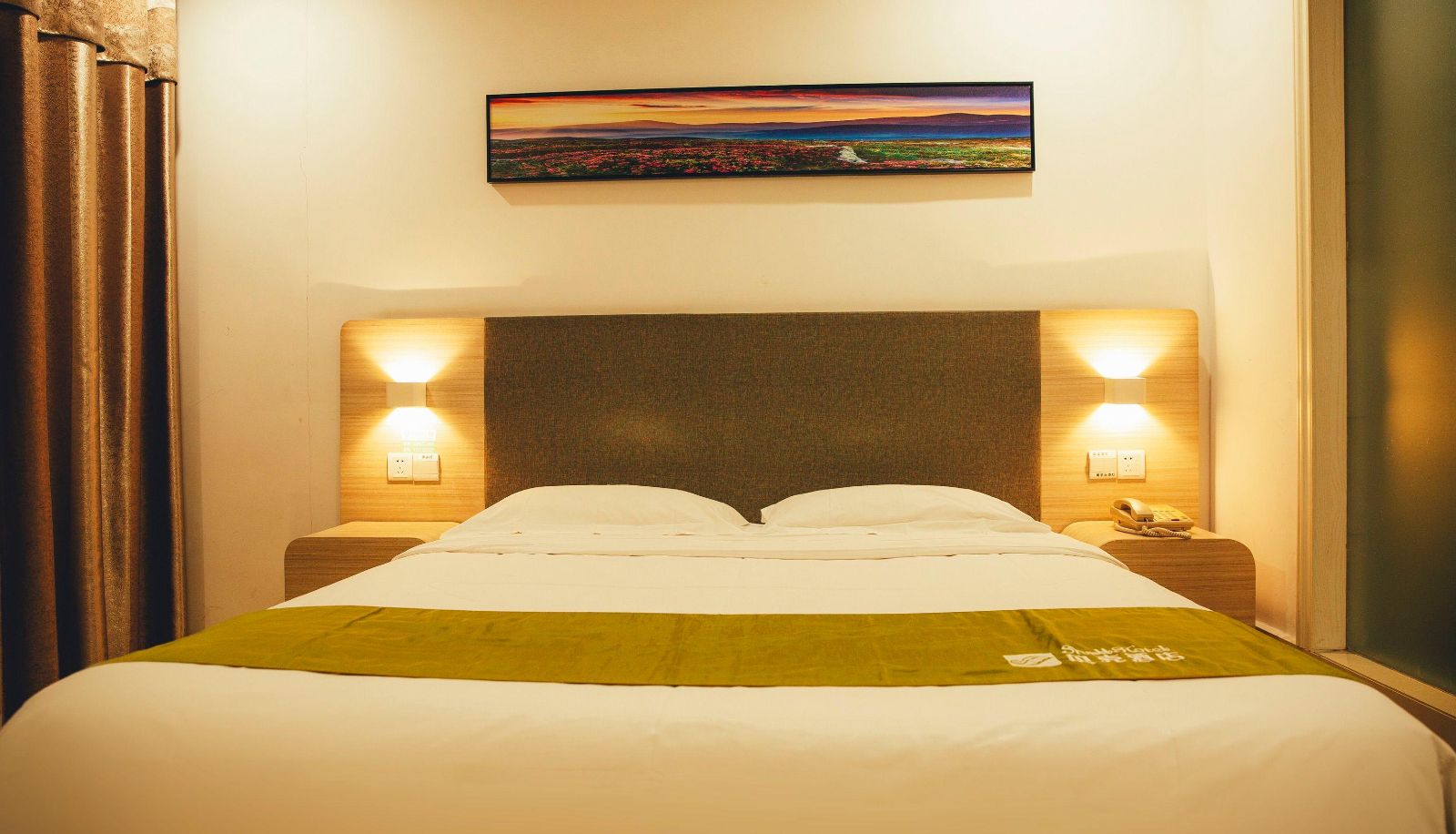 Business-Zimmer - Shell Hotel (Passenger East Station Store)
