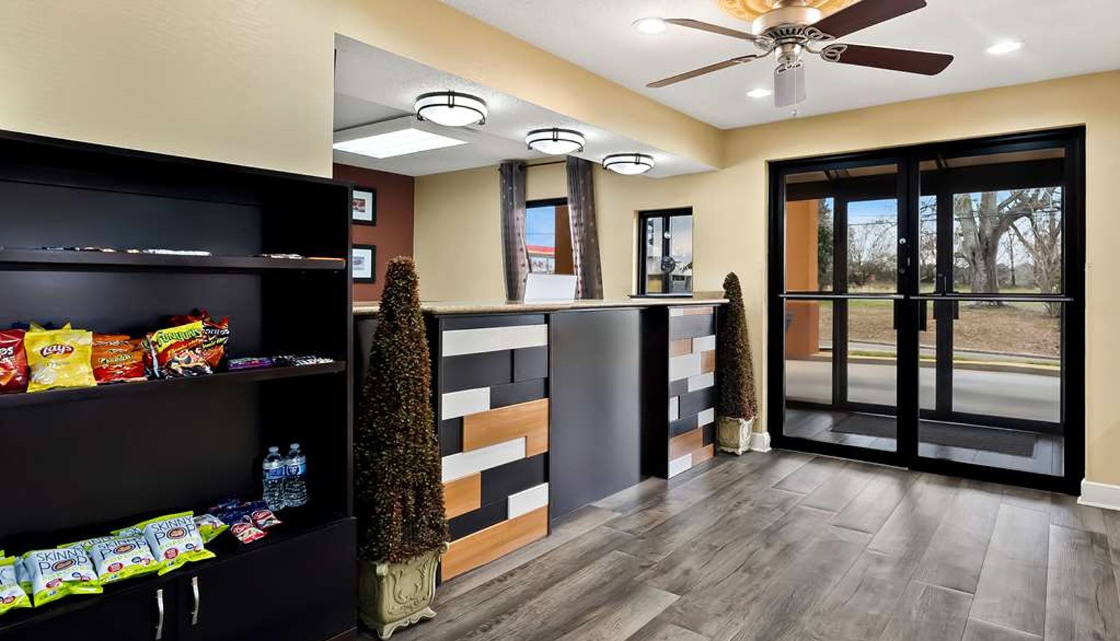 Hall - Best Western Greenville Inn