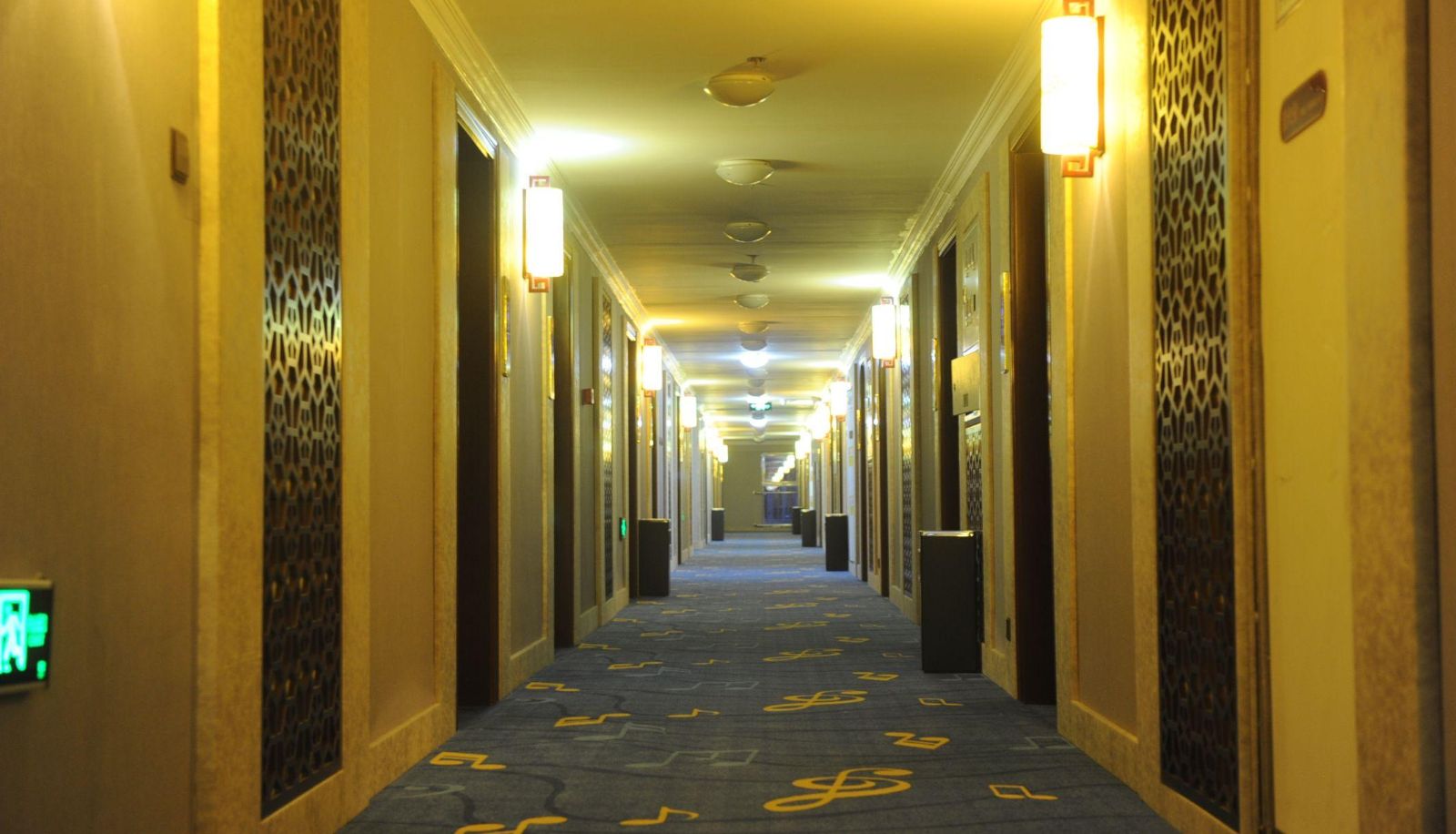 Buitenruimte van het hotel - Shengwang Business Hotel