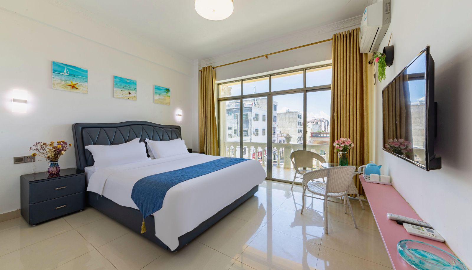 Habitación con balcón - Yahao Comfort Hotel