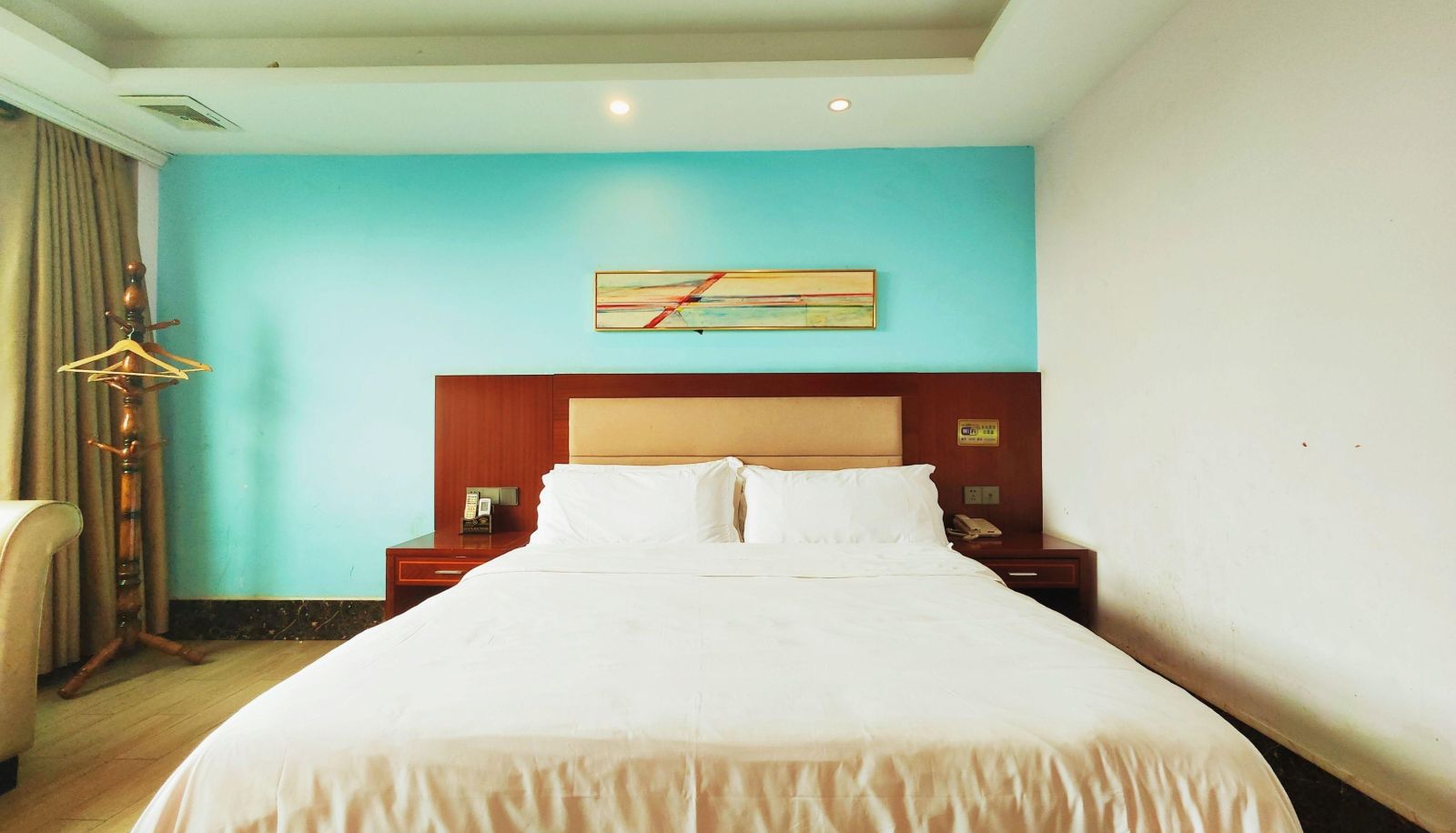 Room with lake view - Huyuan Fashion Hotel (Hongcheng Lake Branch)