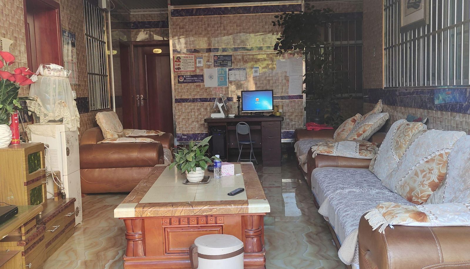 Zewnętrzna część hotelu - Yaju Hotel