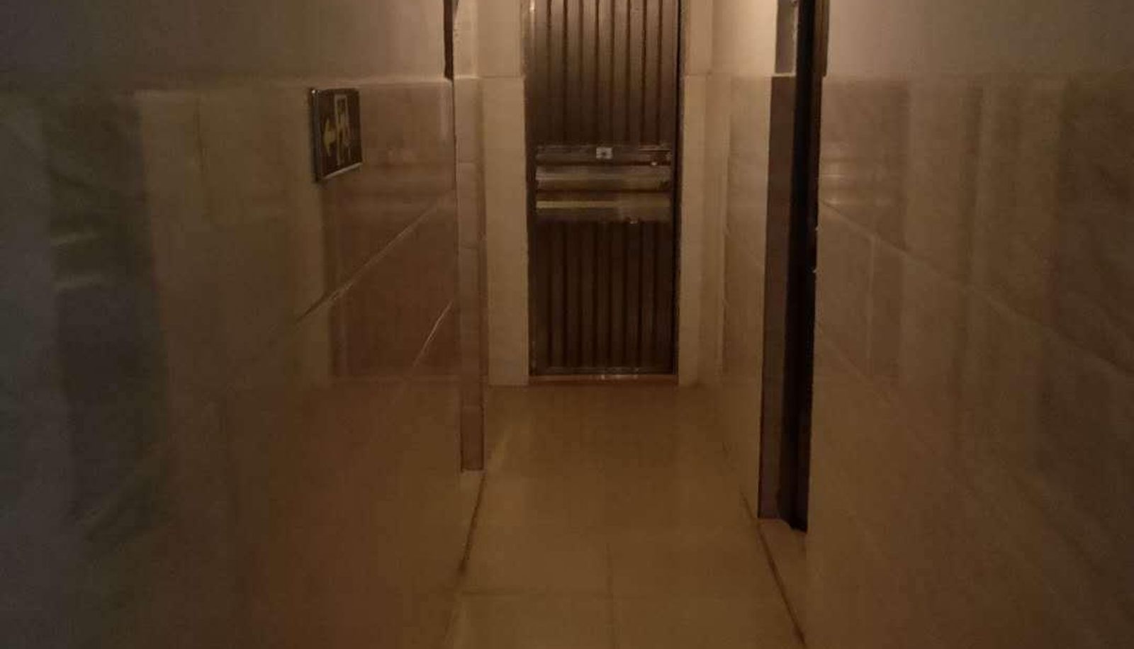 Area esterna dell'hotel - Jingyuan Accommodation