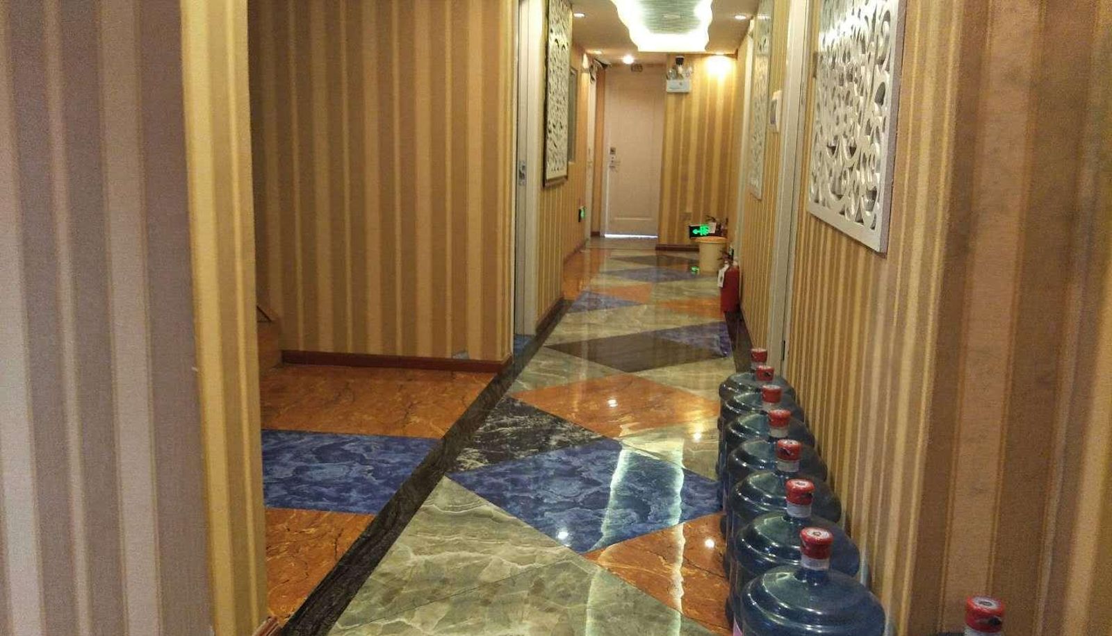 Area esterna dell'hotel - Jinfang Hotel (Xiaoximen Yunda Hospital Branch)
