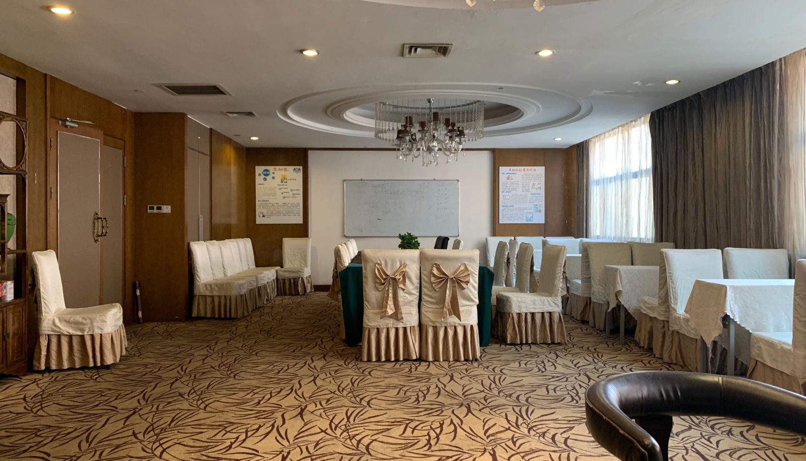 Hotel outdoor area - Jinshuiwan Hotel
