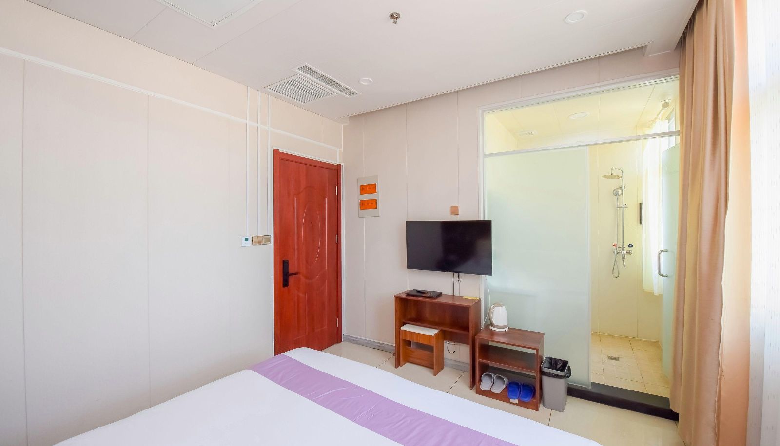 Camera business - Xiangjie Business Hotel