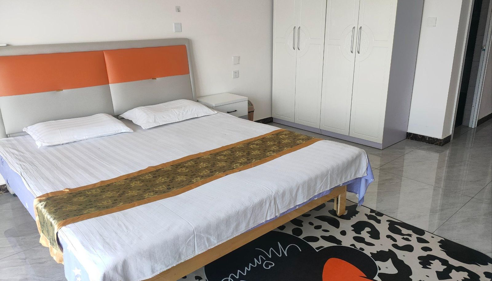 Business room - Longda Hotel